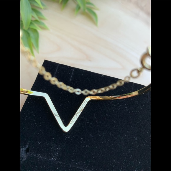 Victoria Secret Multi Strand Necklace Bracelet Set - Picture 9 of 10